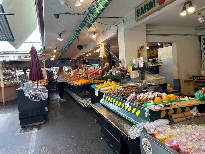 Farmers Market at The Grove