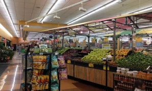 Grocery Store in Arlington