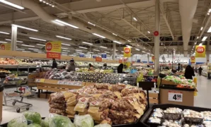 Grocery Store in Canada