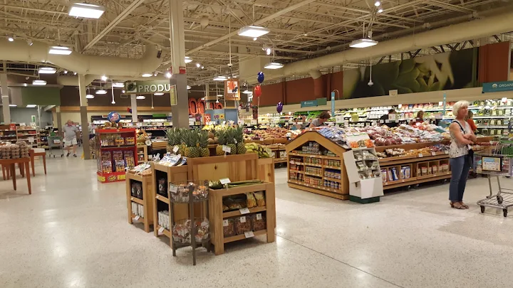 Grocery Store in Destin FL