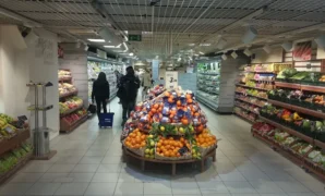 Grocery Store in Rome Italy